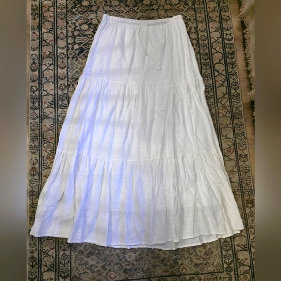 Rachel Paige Dresses & Skirts - NWOT Rachel Paige White Maxi Skirt